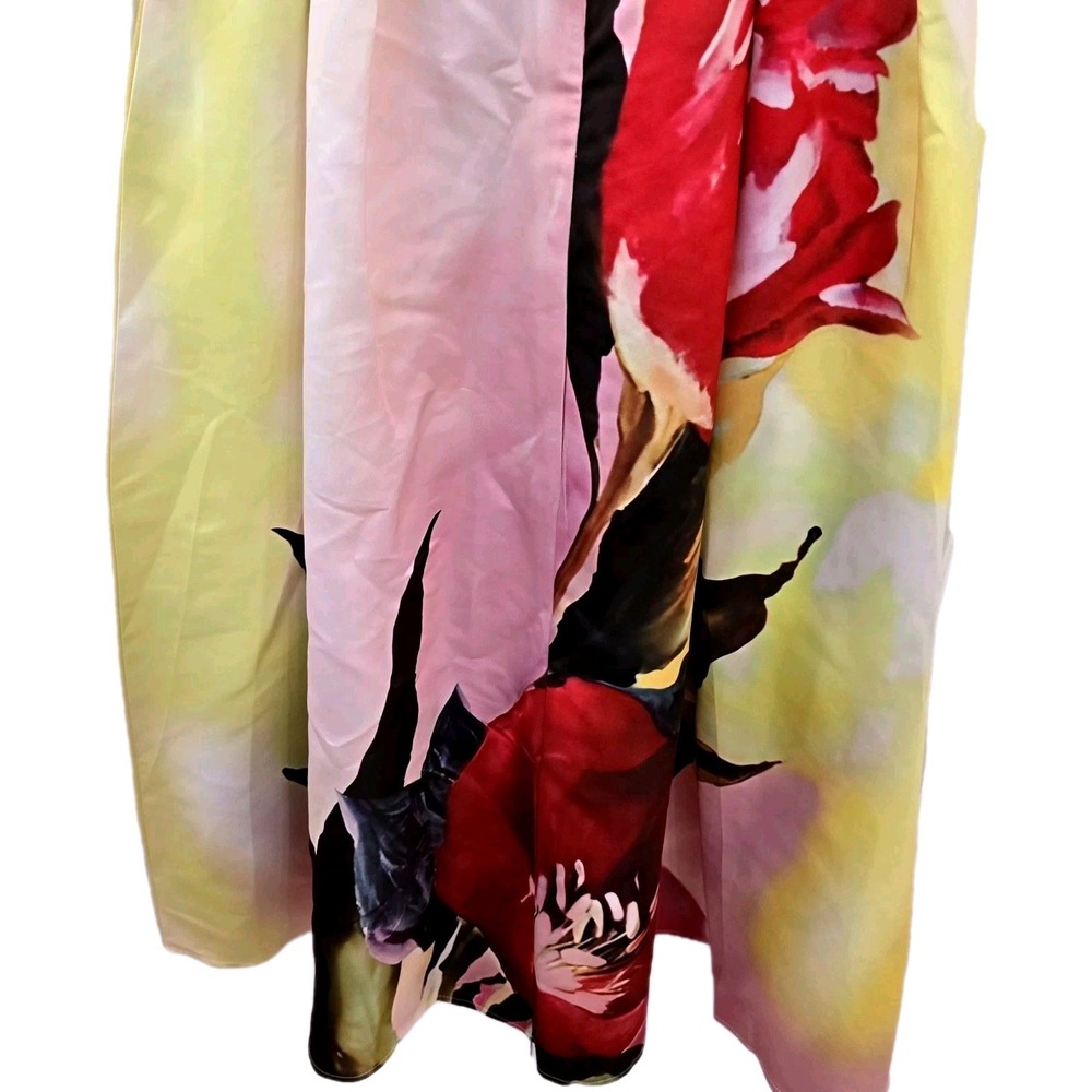 Vibrant Floral Print Classic Silhouette Sleeveless A-line Feminine Summery Dress - Picture 6 of 12